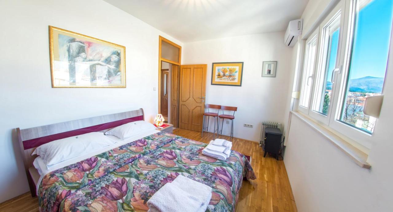Apartment Italy - Promenade 莫斯塔尔 外观 照片