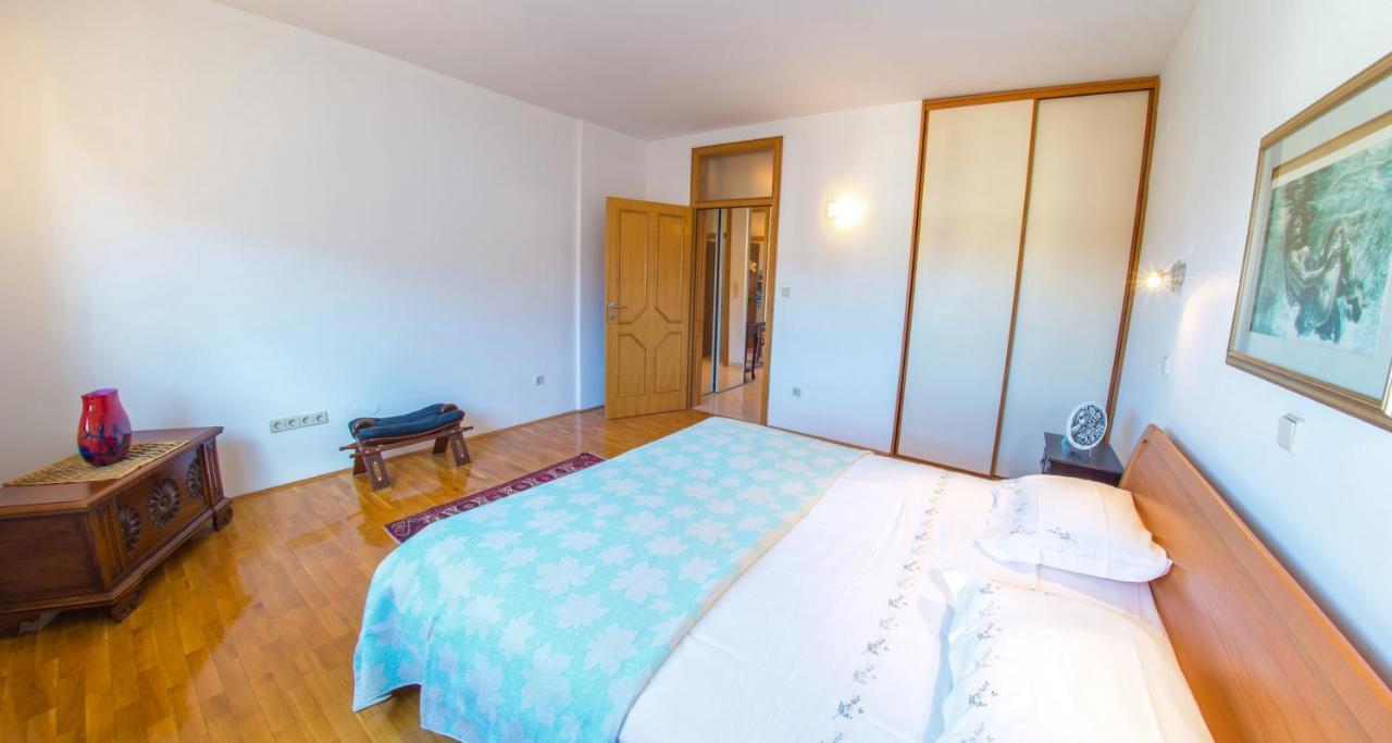 Apartment Italy - Promenade 莫斯塔尔 外观 照片